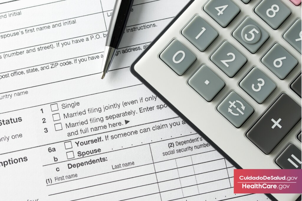 No se pierda la fecha límite para declarar impuestos; 18 de abril de 2016 Imagen: Formulario de impuestos y calculadora para superar la fecha límite para declarar impuestos 2016